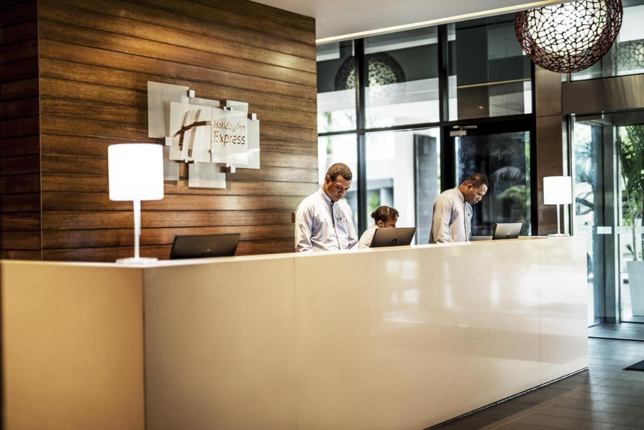 Holiday Inn Express Port Moresby By Ihg Eksteriør bilde